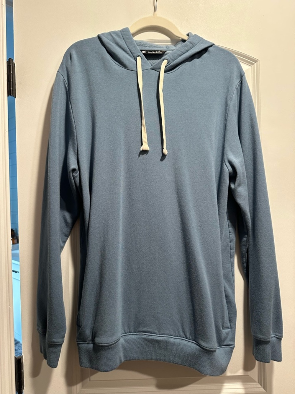 Travis Mathew Sky Blue Hooded Pullover Sweatshirt - Picture 5 of 5